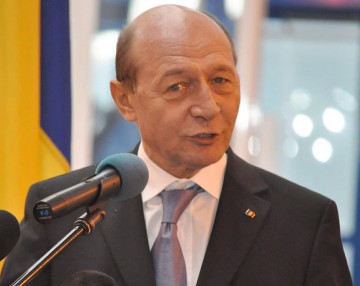 Președintele Băsescu salută victoria în alegeri a partidelor proeuropene din Republica Moldova
